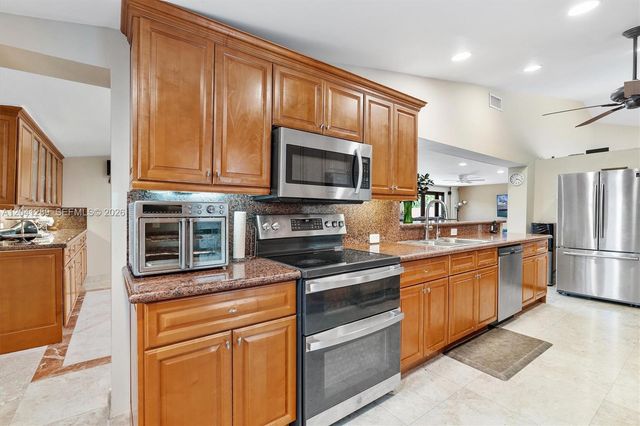 2531 NE 195th Street, Miami, FL 33180