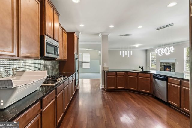 811 Lorrimont Lane, Fairburn, GA 30213