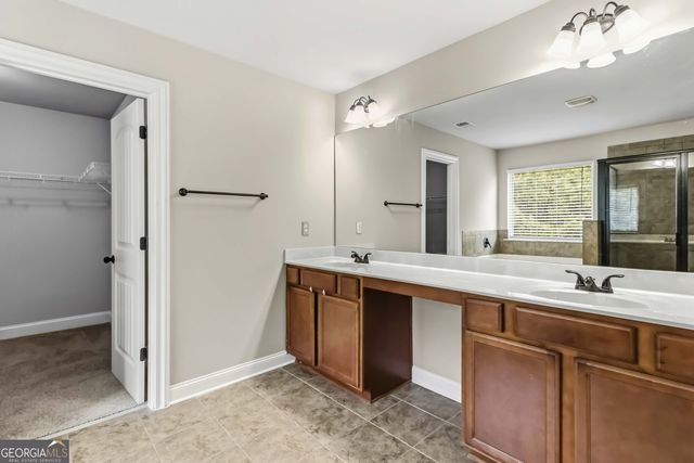 811 Lorrimont Lane, Fairburn, GA 30213
