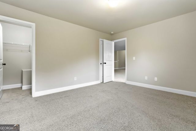 811 Lorrimont Lane, Fairburn, GA 30213