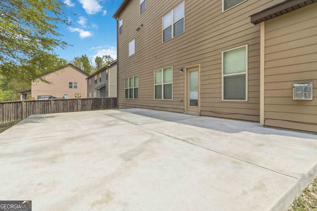 811 Lorrimont Lane, Fairburn, GA 30213