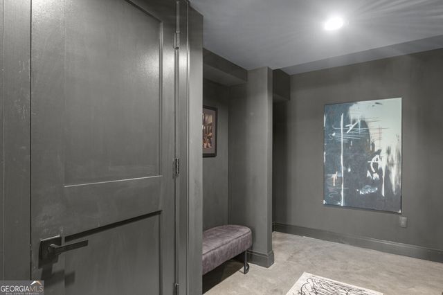 905 Juniper Street NE 117, Atlanta, GA 30309