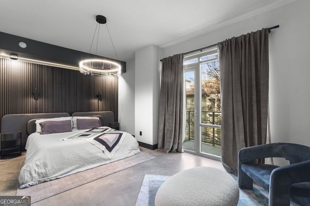 905 Juniper Street NE 117, Atlanta, GA 30309