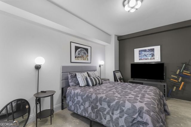 905 Juniper Street NE 117, Atlanta, GA 30309