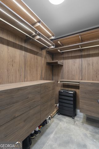 905 Juniper Street NE 117, Atlanta, GA 30309