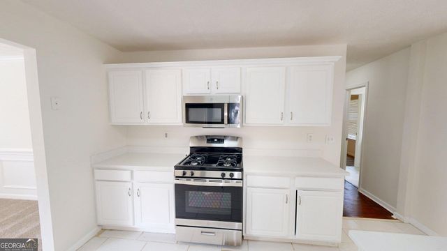 5704 Winchester Place, Lithonia, GA 30038