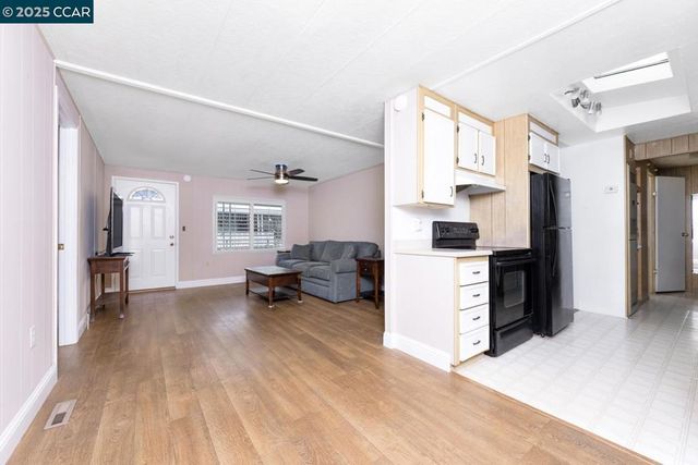 2197 Dalis Drive, Concord, CA 94520