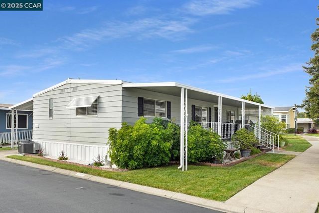 2197 Dalis Drive, Concord, CA 94520