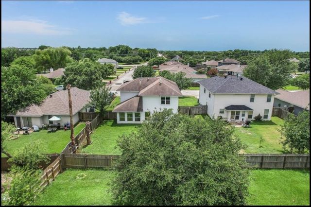 3807 Meadow View Drive, College Station, TX 77845