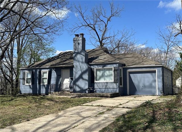 5046 Glenside Court, Kansas City, MO 64129