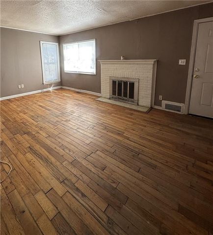 5046 Glenside Court, Kansas City, MO 64129