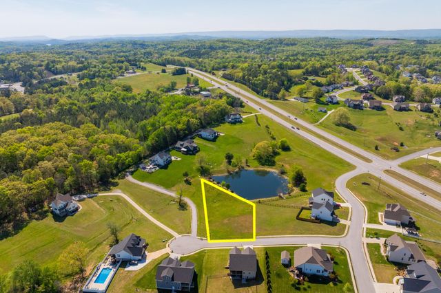 9119 Sir Boon Court, Harrison, TN 37341