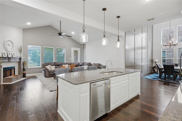 3827 E Clearlight Road, Celina, TX 75009