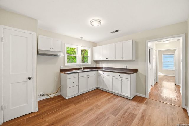 303 AERO AVE, Schertz, TX 78154
