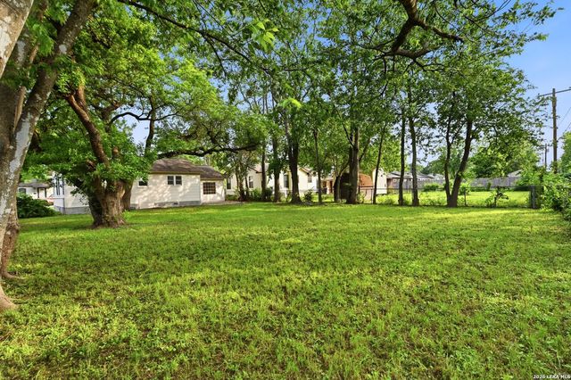 303 AERO AVE, Schertz, TX 78154