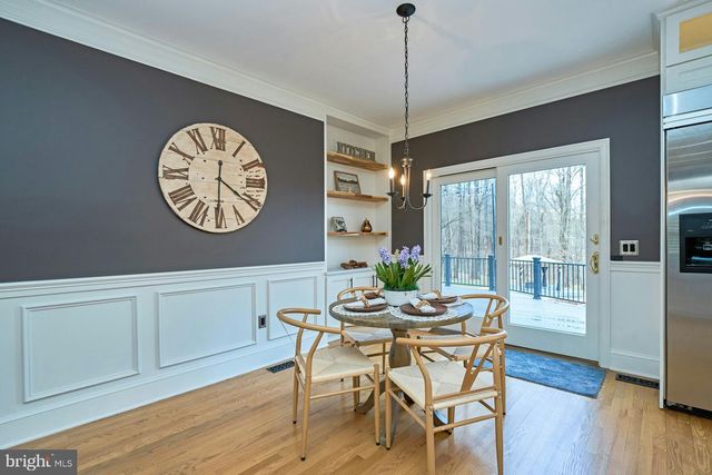 5828 HUNTON WOOD DR, Broad Run, VA 20137