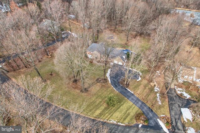 5828 HUNTON WOOD DR, Broad Run, VA 20137