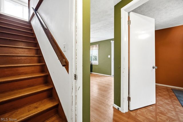 633 Vermont Drive, Lorain, OH 44052