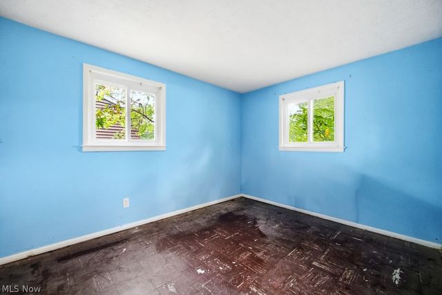 633 Vermont Drive, Lorain, OH 44052