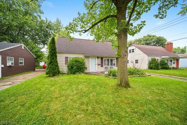 633 Vermont Drive, Lorain, OH 44052