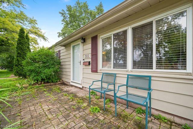 633 Vermont Drive, Lorain, OH 44052