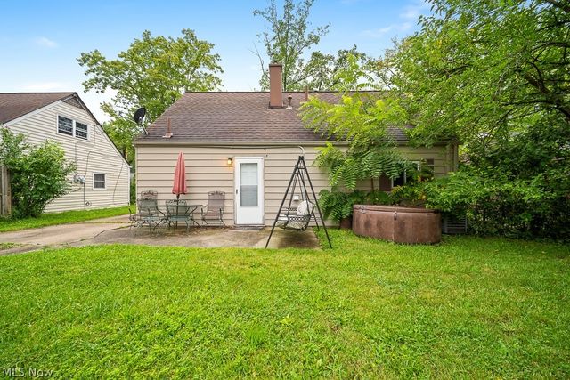 633 Vermont Drive, Lorain, OH 44052