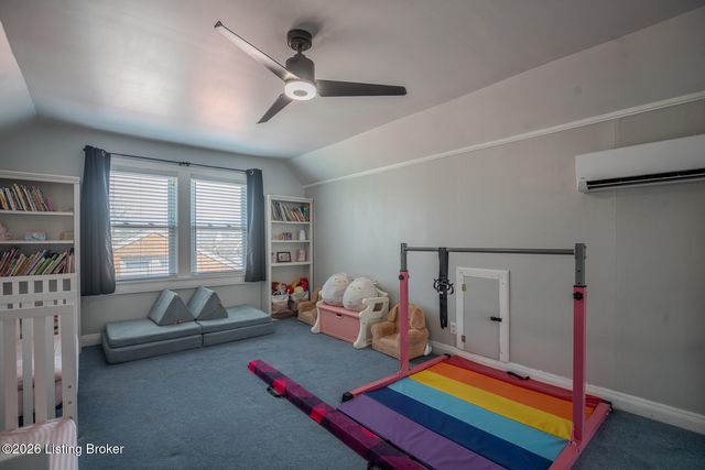 4809 Southern Pkwy, Louisville, KY 40214