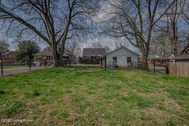 4809 Southern Pkwy, Louisville, KY 40214