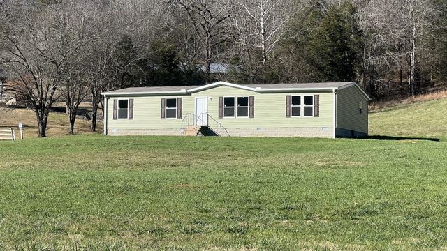 35 Kemp Hollow Rd, Carthage, TN 37030