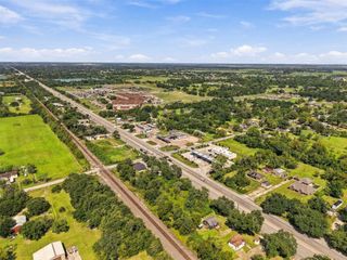 15605 Highway 6, Santa Fe, TX 77517