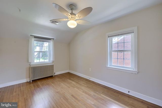 978 PLEASURE RD, Lancaster, PA 17601