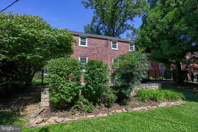 978 PLEASURE RD, Lancaster, PA 17601
