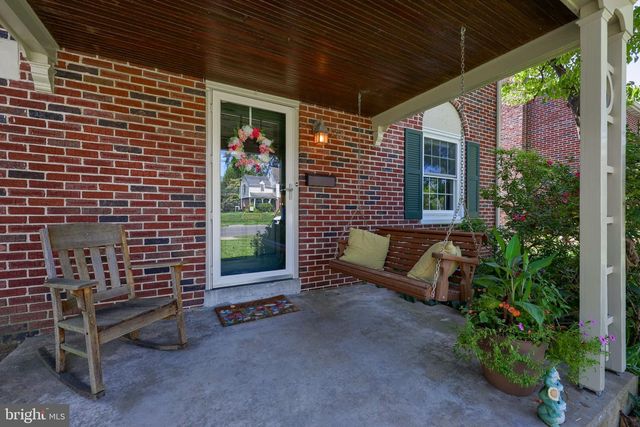 978 PLEASURE RD, Lancaster, PA 17601