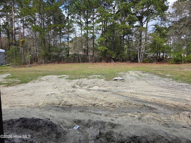 126 Kathy Street, Sneads Ferry, NC 28460