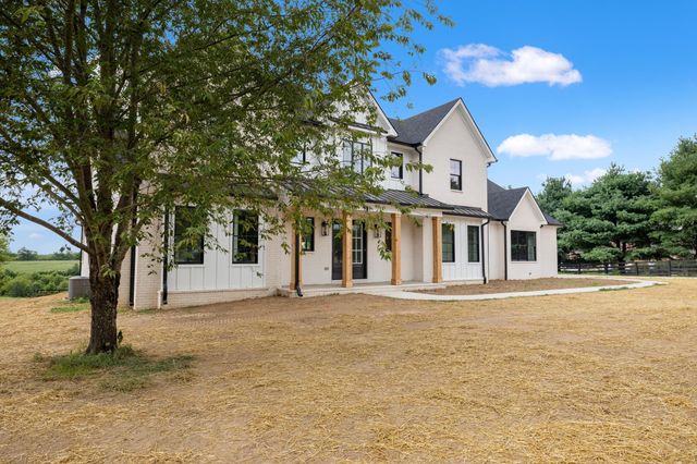 2305 Harrodsburg Road, Lawrenceburg, KY 40342