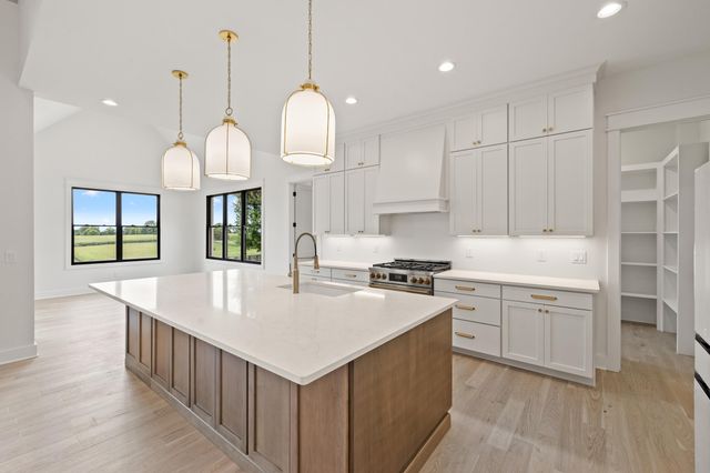 2305 Harrodsburg Road, Lawrenceburg, KY 40342