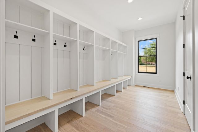 2305 Harrodsburg Road, Lawrenceburg, KY 40342