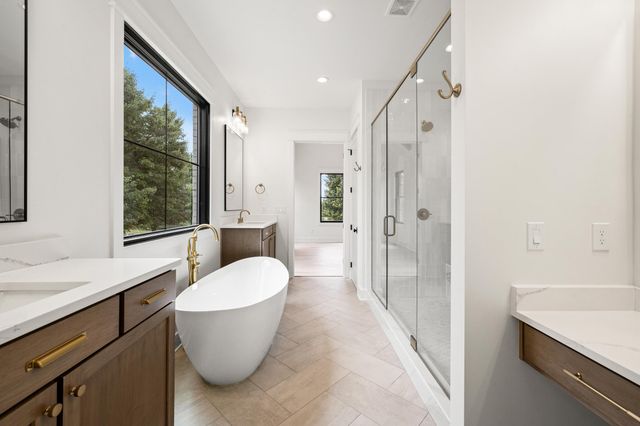 2305 Harrodsburg Road, Lawrenceburg, KY 40342