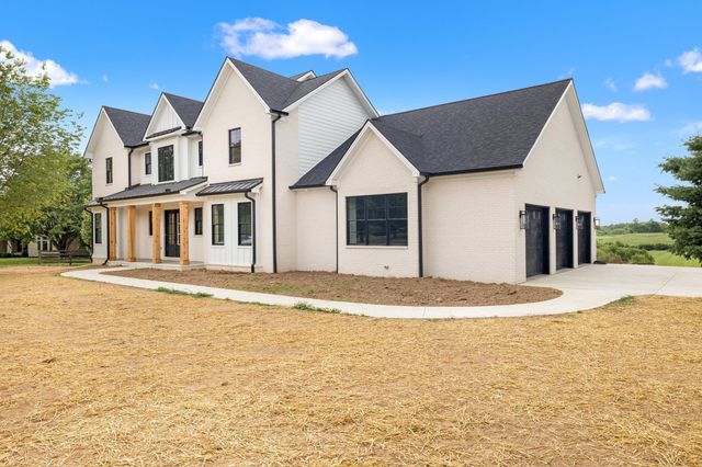 2305 Harrodsburg Road, Lawrenceburg, KY 40342