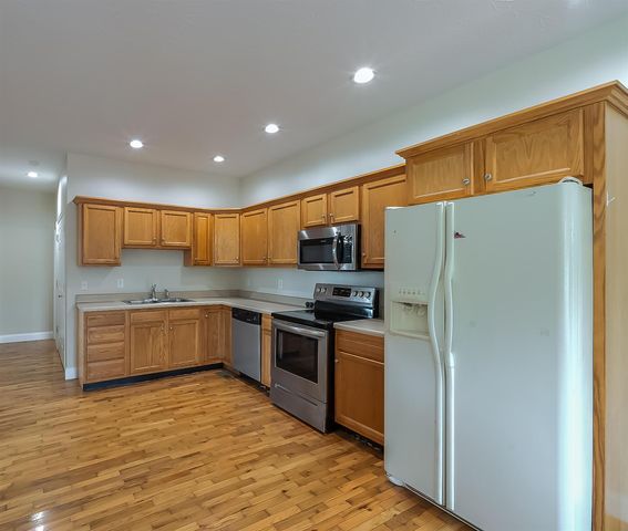 2305 Harrodsburg Road, Lawrenceburg, KY 40342