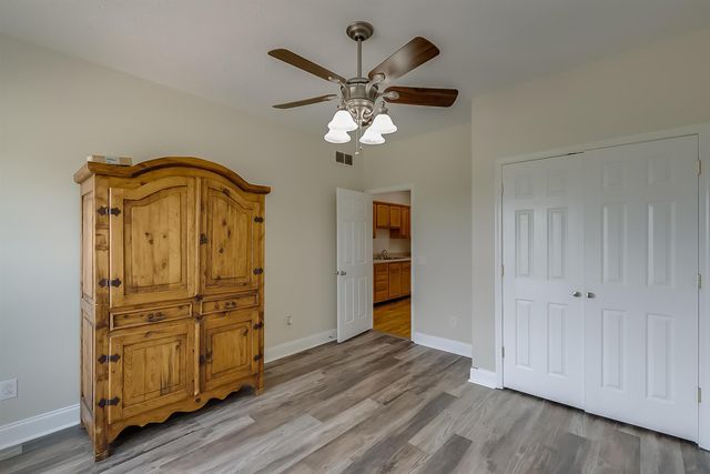 2305 Harrodsburg Road, Lawrenceburg, KY 40342