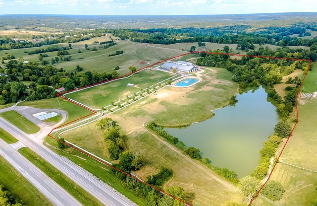 2305 Harrodsburg Road, Lawrenceburg, KY 40342