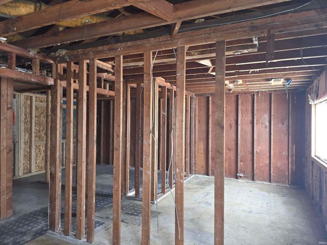 925 Burdette Street, Mishawaka, IN 46544