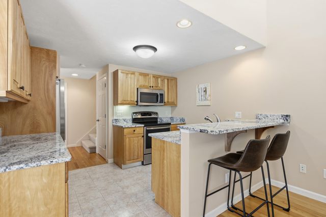 29 Boxwood Circle UNIT 29, Yarmouth Port, MA 02675