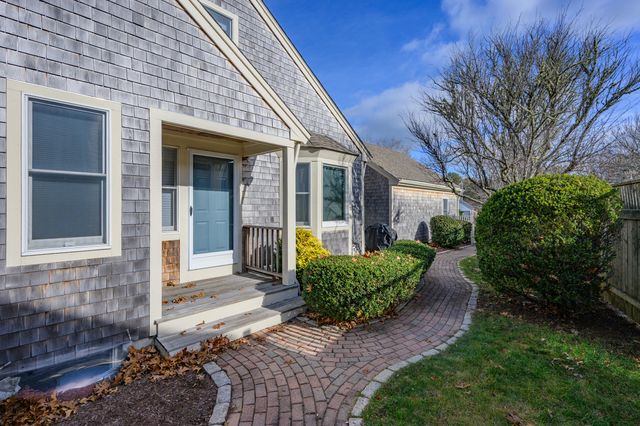 29 Boxwood Circle UNIT 29, Yarmouth Port, MA 02675