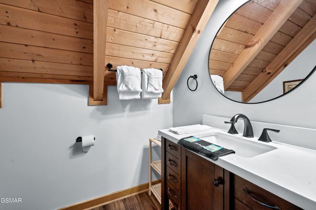 1114 Ski View Lane, Sevierville, TN 37876