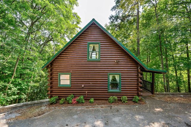 1114 Ski View Lane, Sevierville, TN 37876