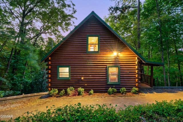 1114 Ski View Lane, Sevierville, TN 37876