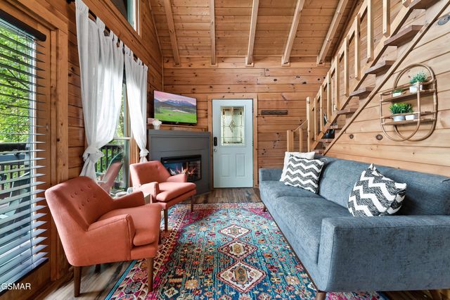 1114 Ski View Lane, Sevierville, TN 37876