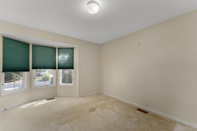 3120 Point Of The Woods Drive, West Bloomfield Charter Township, MI 48324